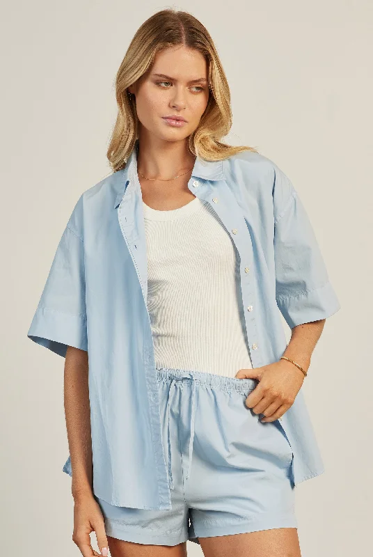 Frankie Poplin SS Shirt Boxy Fit Fitted Loose